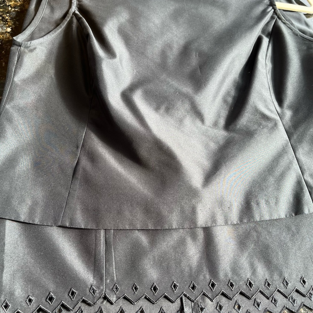 Valentino Blk 2 piece - Picture 2 of 7